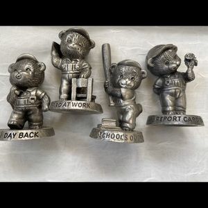 Vintage pewter school-days bears (Avon). (4)
